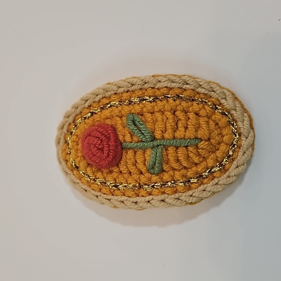 Hand Crafted Hand Knit Crochet  Hair Clip Red Rose embroidered Snap Clip 2.5" - Picture 4 of 17